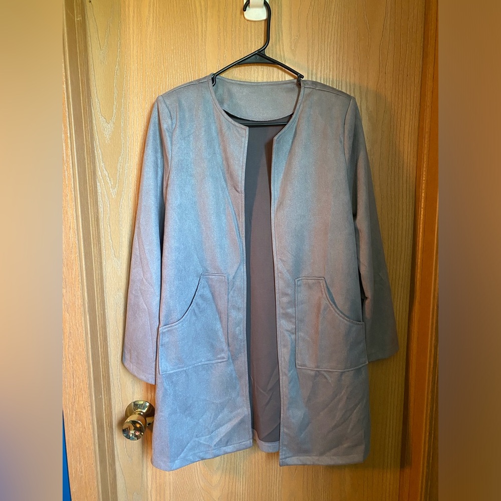 Women’s crew neck jacket - grey.
